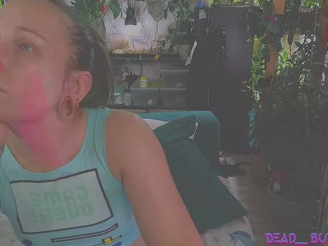 Offline DeadButterfly on BongaCams