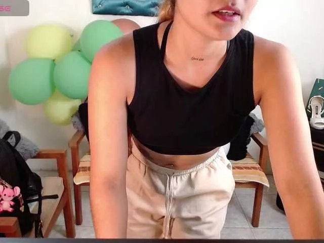 DestinyHills on BongaCams