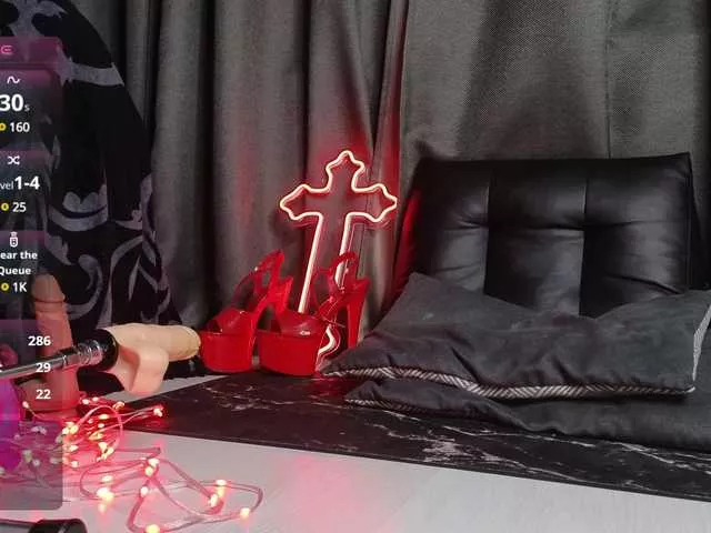 Offline Devilsbride on BongaCams