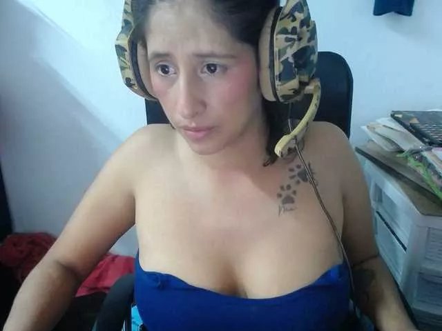 diana-rogu on BongaCams