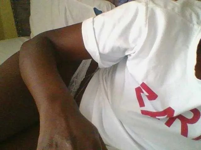 Dizzydose1 on BongaCams