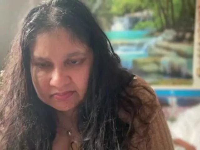 DUMBHOEMELANIE on BongaCams