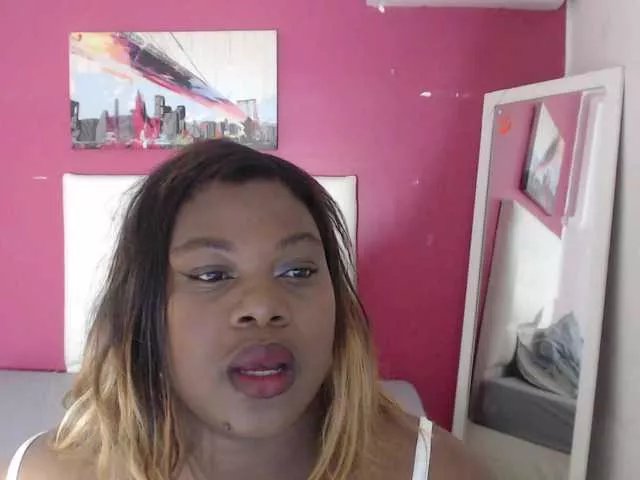 ebony-suggarmommy on BongaCams