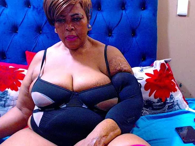 Offline Ebonycandy10 on BongaCams