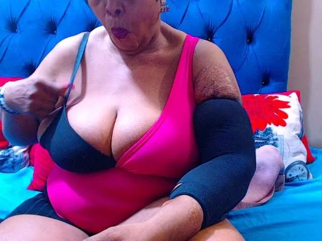 Offline Ebonycandy10 on BongaCams