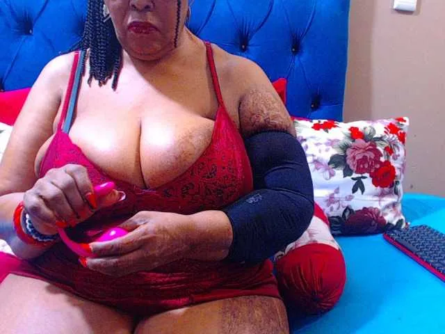 Offline Ebonycandy10 on BongaCams