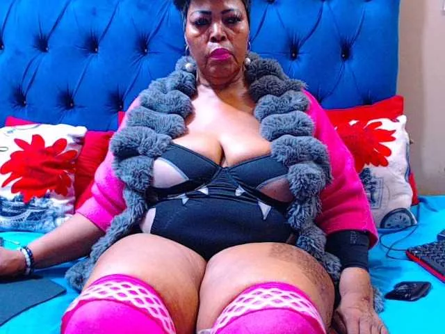 Offline Ebonycandy10 on BongaCams