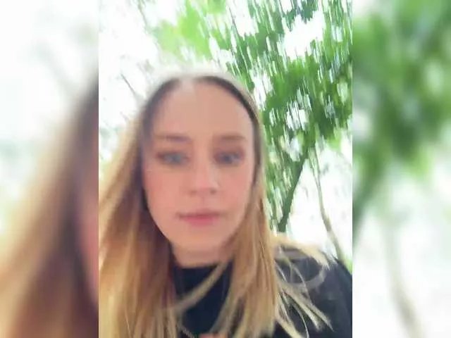 elegantbabe on BongaCams