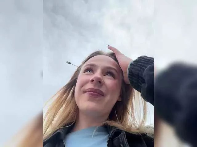 elegantbabe on BongaCams