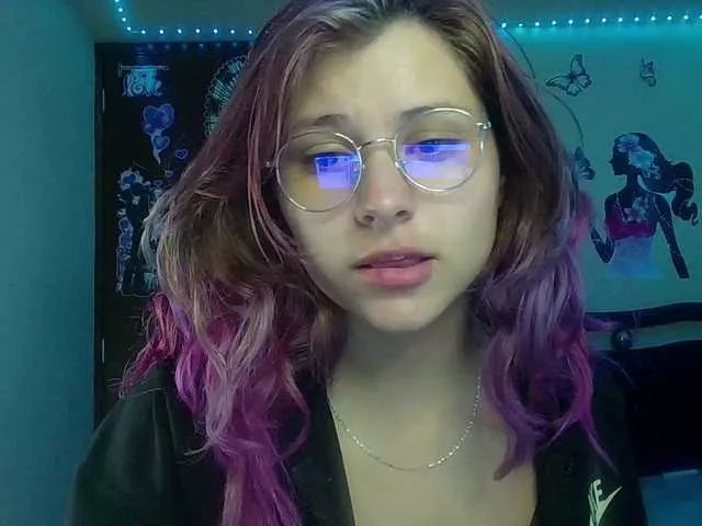 Elith20 on BongaCams