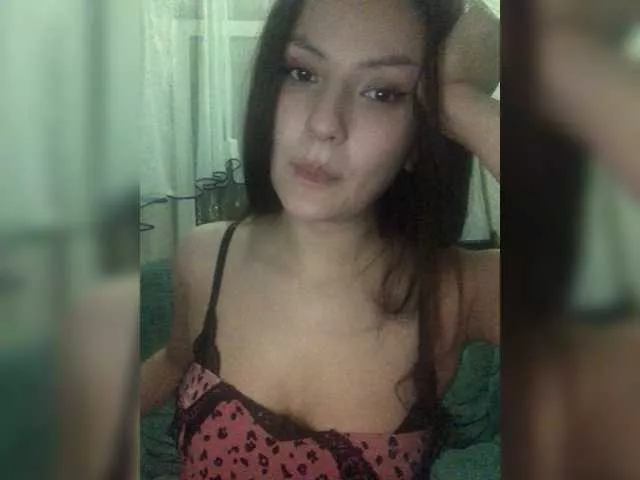 Offline Ellidi on BongaCams