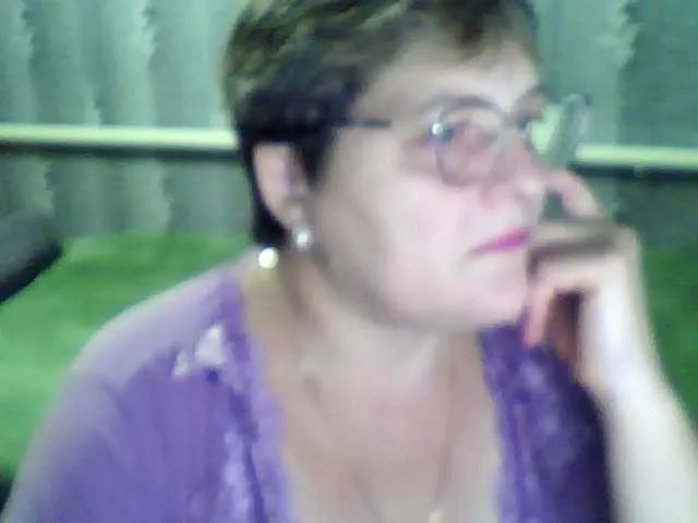 ElzaJewel on BongaCams