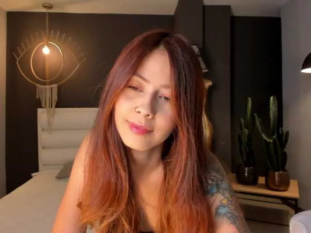 Freechat ErikaBenz on BongaCams