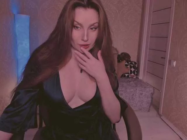 Esmeerrr on BongaCams