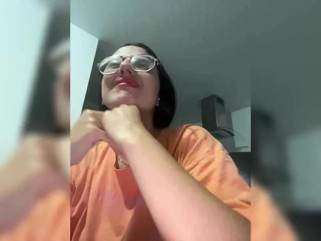 EvanShell1 on BongaCams