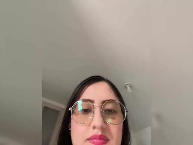 EvanShell1 on BongaCams