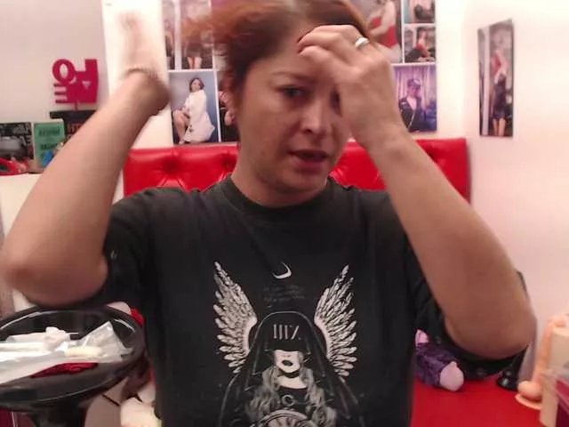 evatwiss on BongaCams