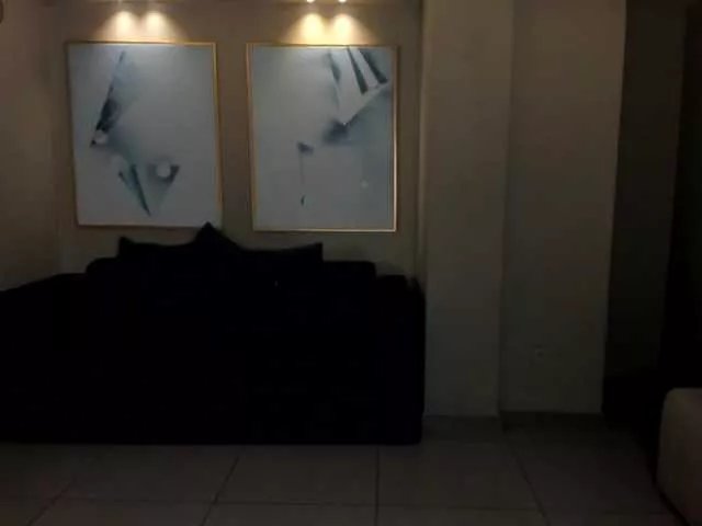 EveBenson on BongaCams