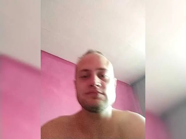 Family707 on BongaCams