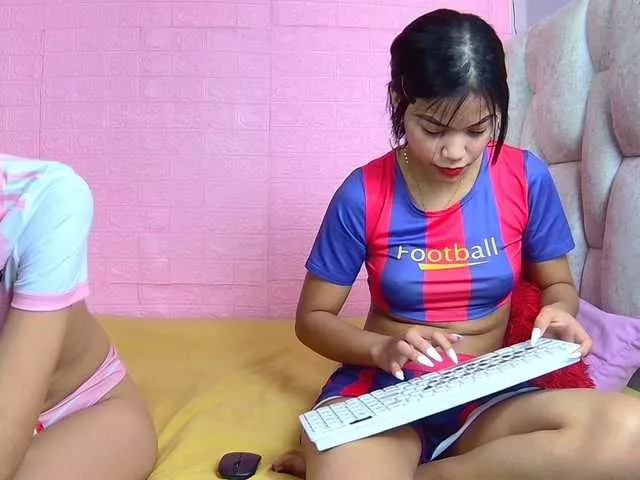 Offline farianaall on BongaCams