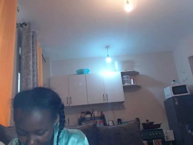 Goldiecandy — let's play daddy