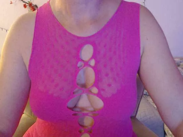 Offline goodSnowQueen on BongaCams