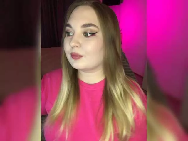 Greeenfriends6969 on BongaCams 