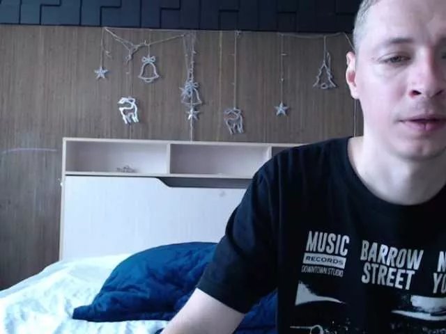 Gummy7bears on BongaCams