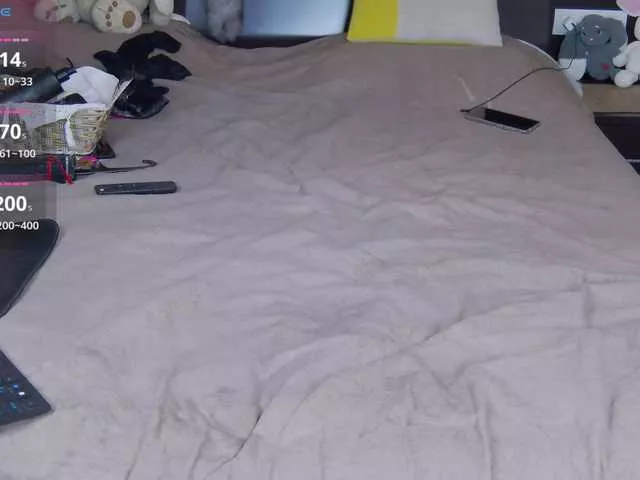 Freechat HairyCrotch on BongaCams