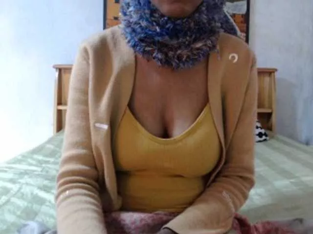 Freechat Hamour on BongaCams