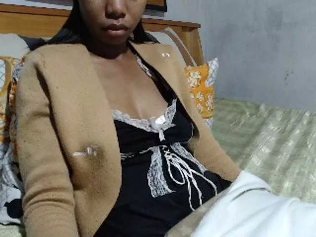 Freechat Hamour on BongaCams