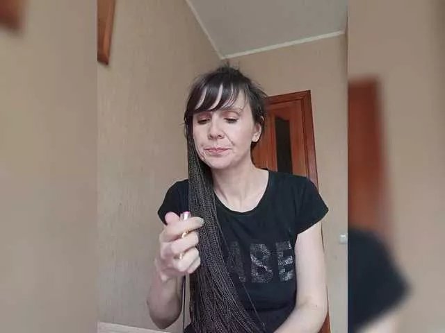 Hellenalonenochka on BongaCams