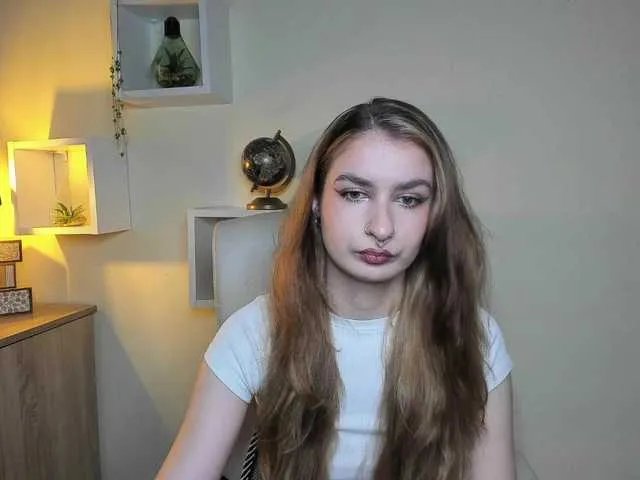 HotNina19 on BongaCams
