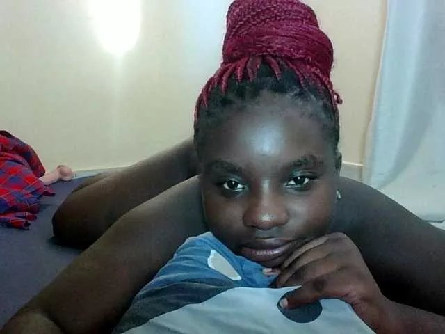 Hotybobbies on BongaCams