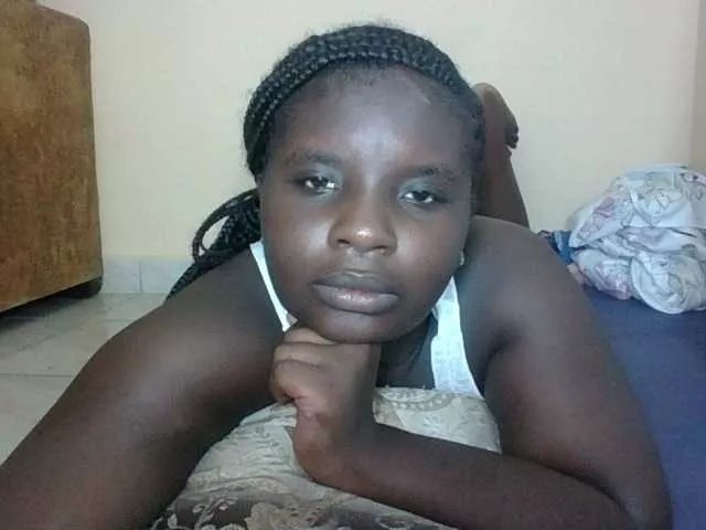 Hotybobbies on BongaCams