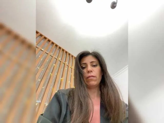 HotyWinter84 on BongaCams