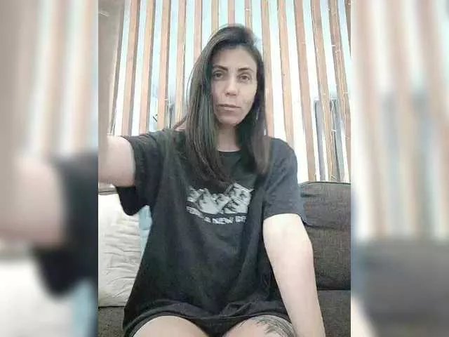 HotyWinter84 on BongaCams