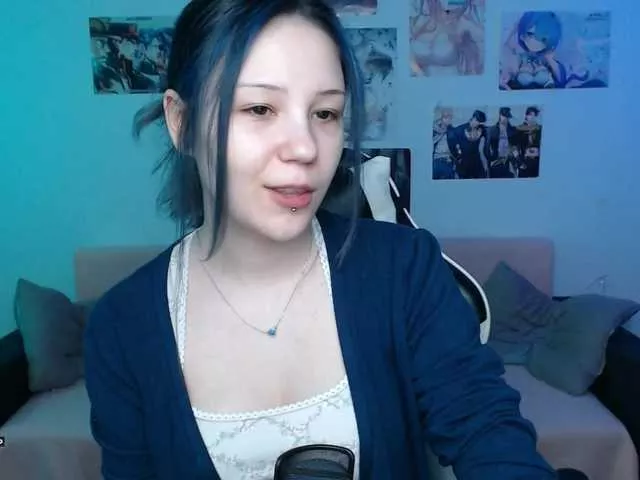 Offline Hugo-Min on BongaCams