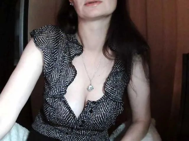 Ianoama on BongaCams