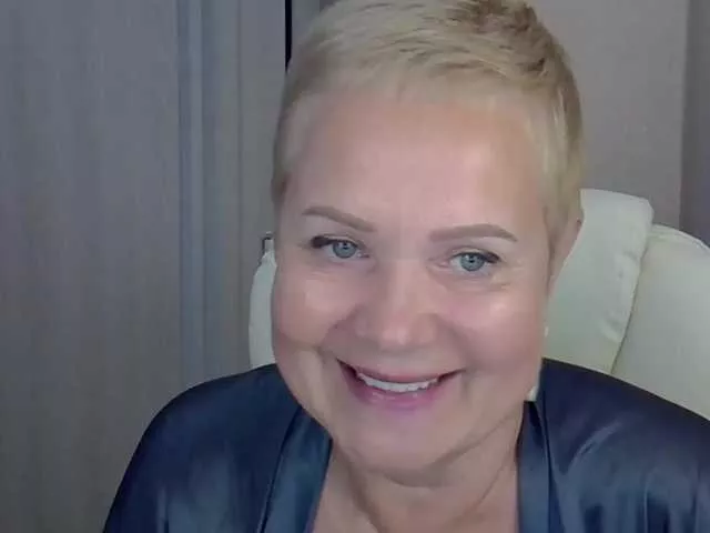 Offline IFannyLove on BongaCams