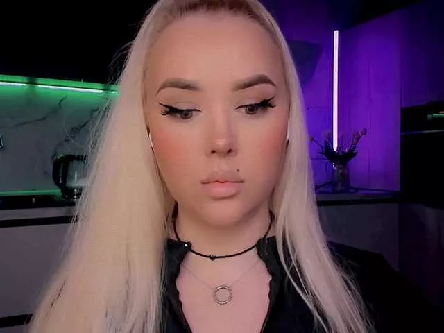 Offline In-your-fucking-mind on BongaCams