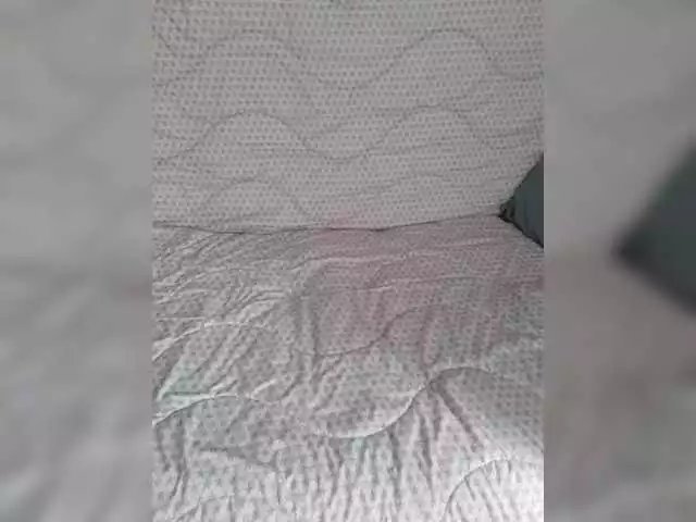 Incredible123 on BongaCams