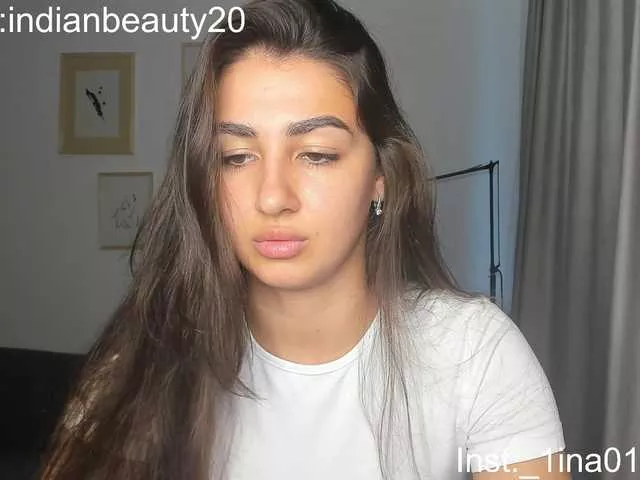 Offline Indian-beauty on BongaCams