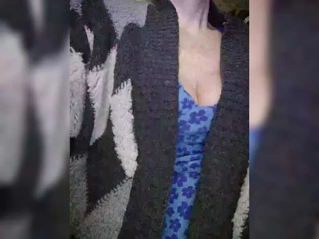 Offline Isabel-LM on BongaCams