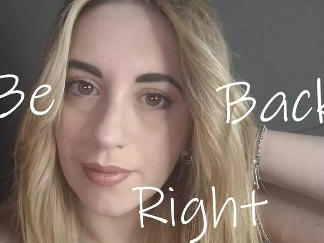 Offline Italian1Dream on BongaCams