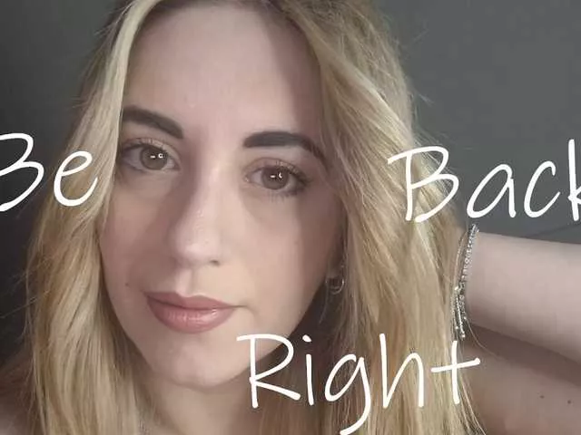 Offline Italian1Dream on BongaCams