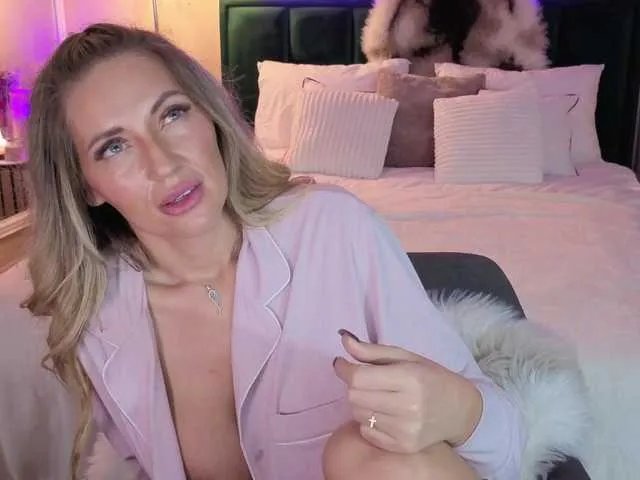 Joanneshyshy — Pm 23tokens !  DM for requests or pvt ! fav levels 201  401  701 