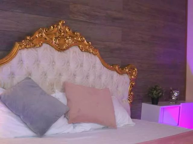 JuicyJessye on BongaCams