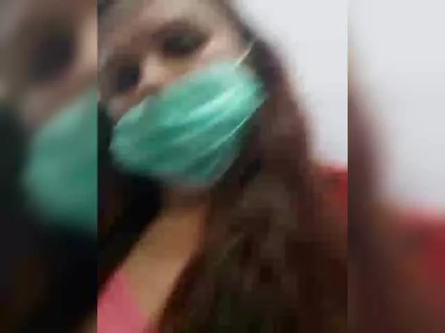 Offline Juli-huston on BongaCams