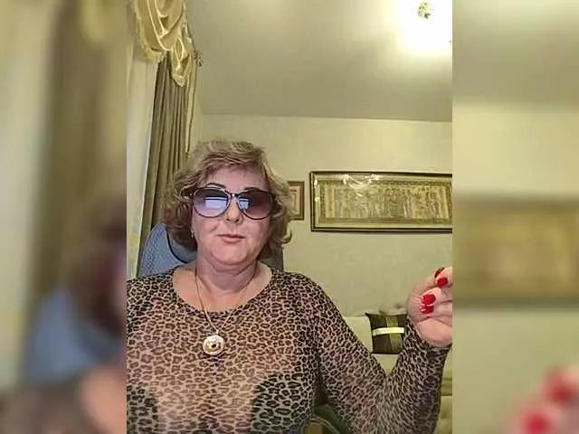 KarinkaSweet on BongaCams